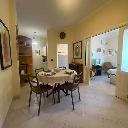 I Sassi Lägenhet Sanremo